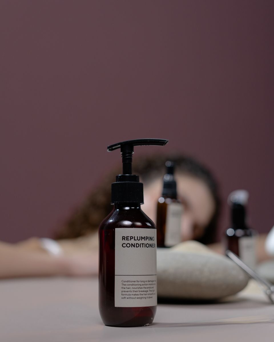 Moisture Repair Sulfate-Free Shampoo